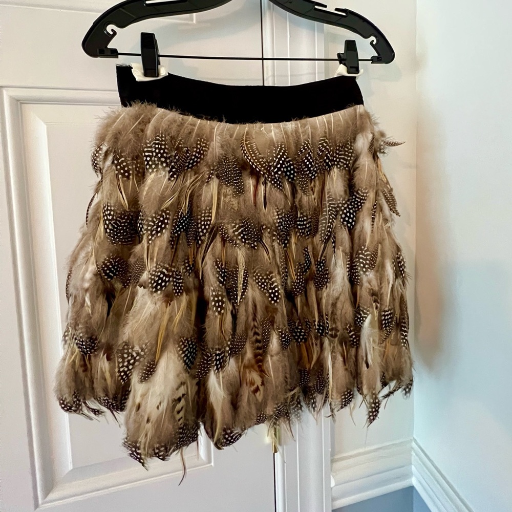 Alice + Olivia Feather Skirt NWOT
